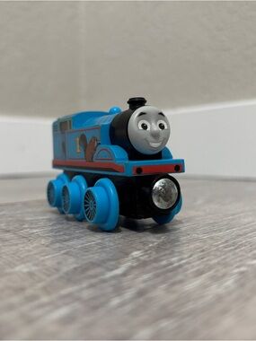 Wooden Thomas HGD12 - Thomas & Friends
